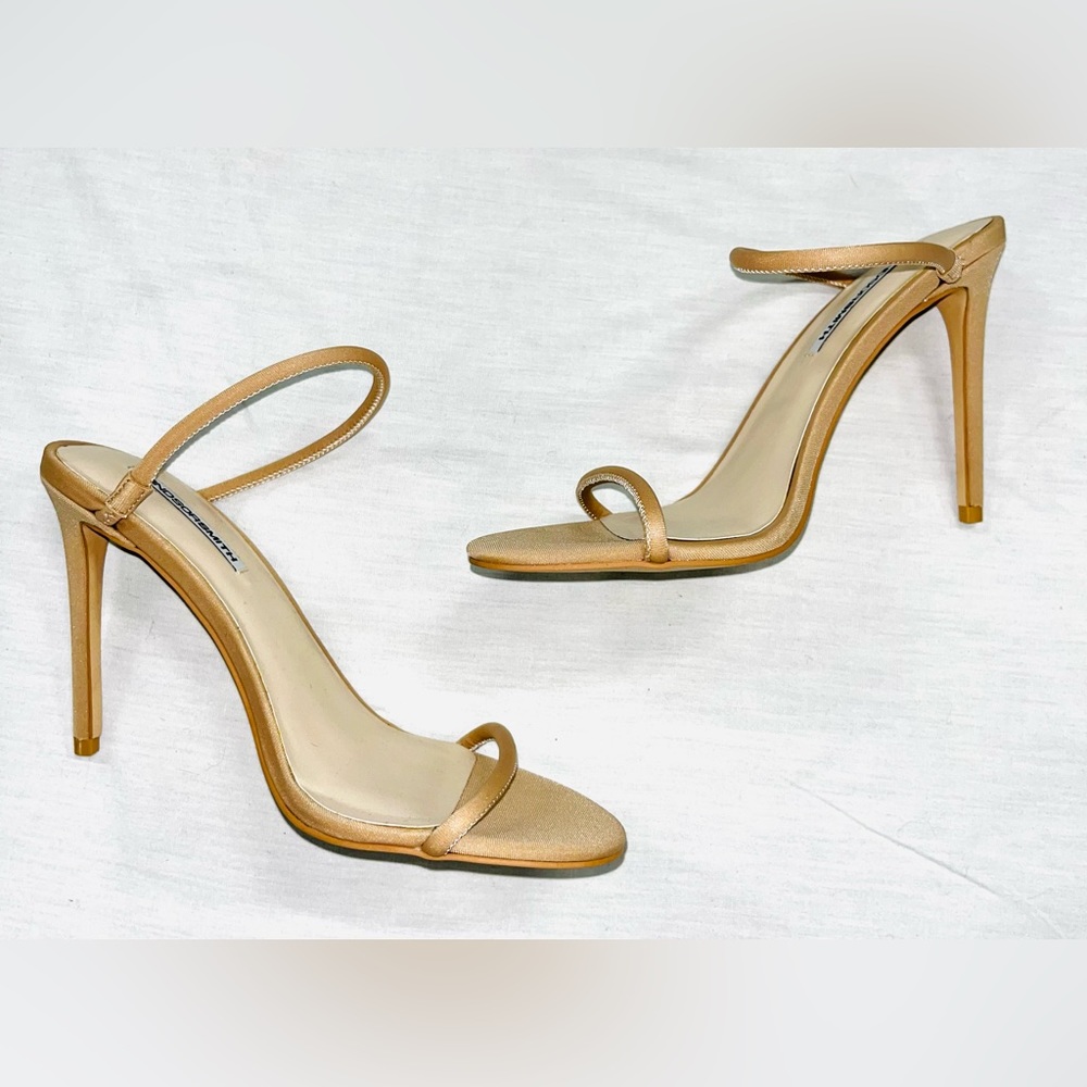 ❤️SALE- NEW QUALITY WINDSOR SMITH CLASSIC HIGH HEELS 👠